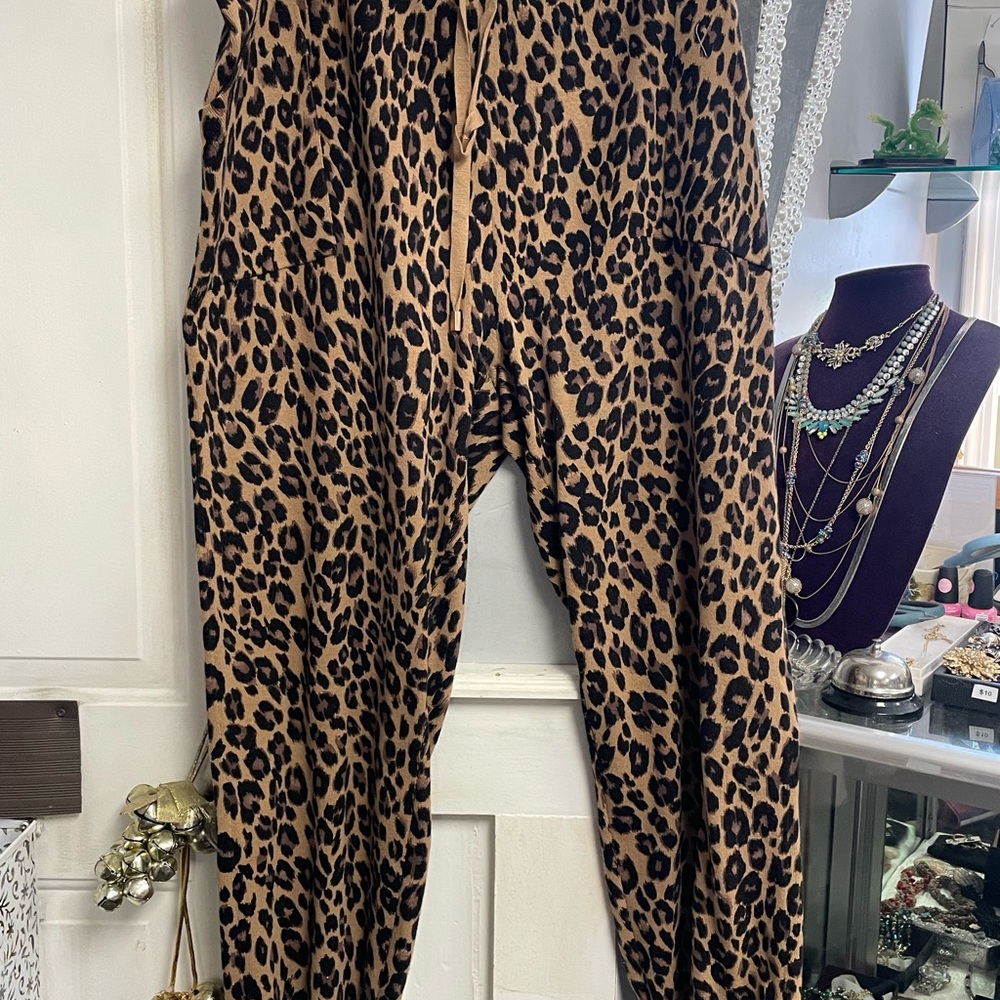 Chico's Taupe and Black Animal Print Joggers